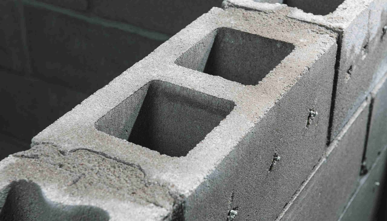 Hilti MM-Schienensystem zur Befestigung von leichten Rohren